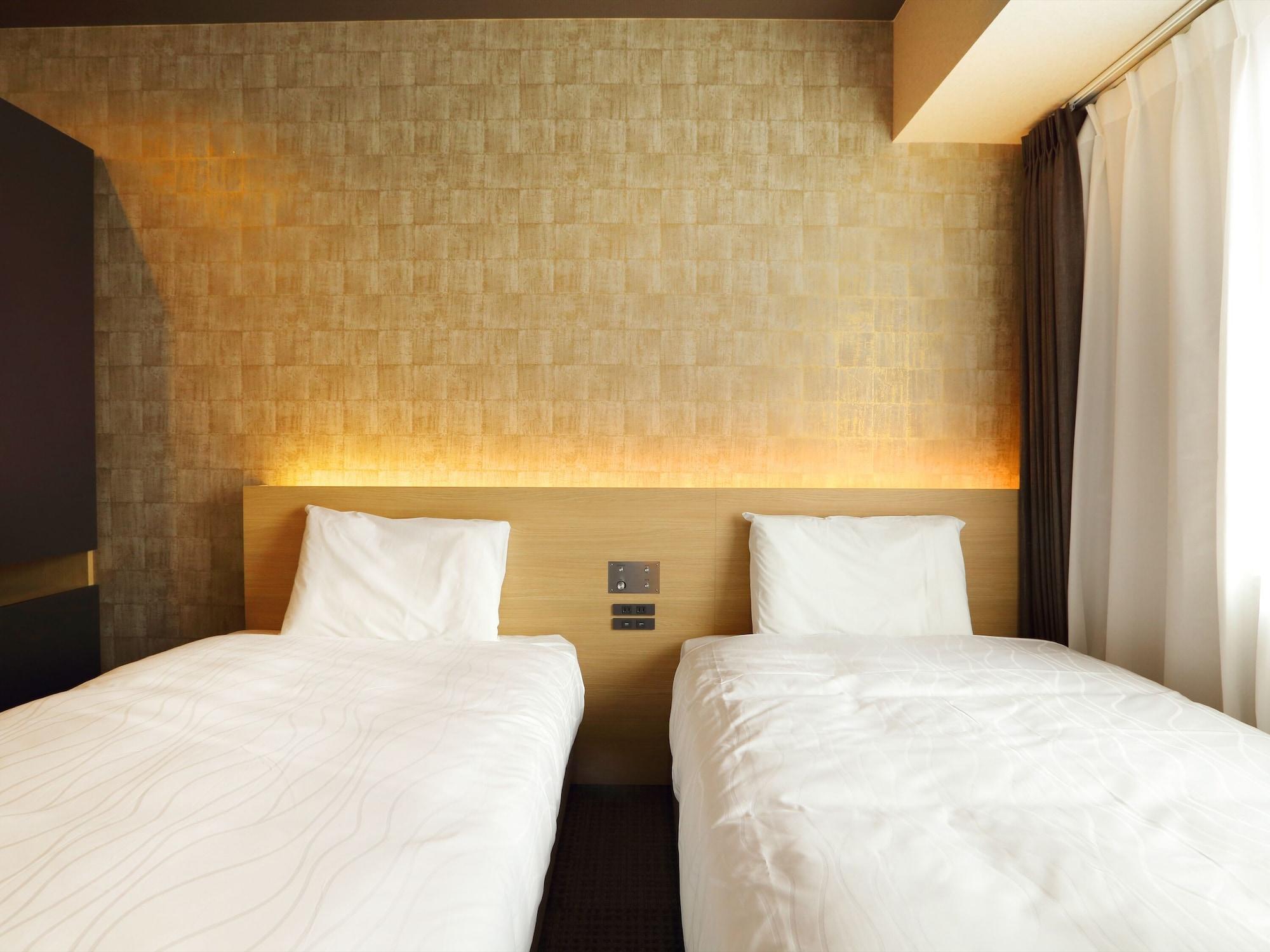 Henn Na Hotel Kanazawa Korimbo Экстерьер фото