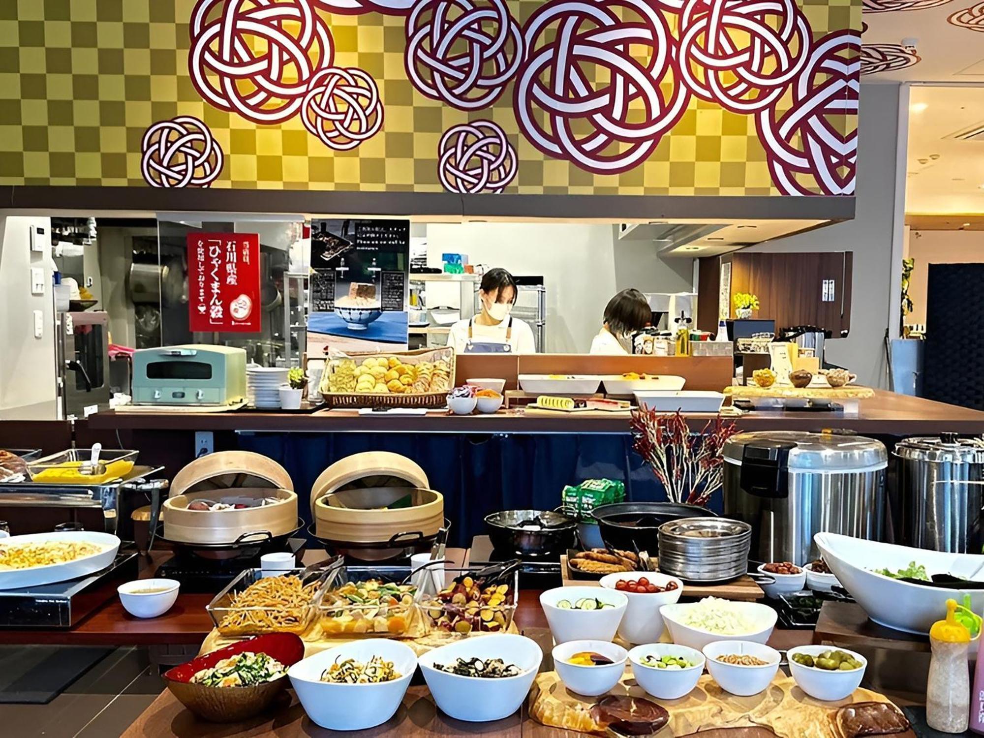 Henn Na Hotel Kanazawa Korimbo Экстерьер фото